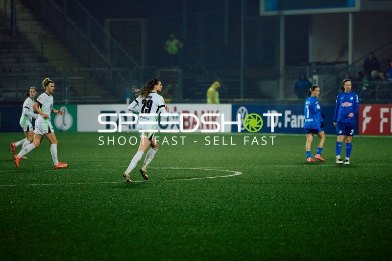 DFB Pokal TSG Hoffenheim Frauen vs Vfl Wolfsburg
