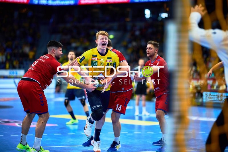 Zweikampf um den Ball