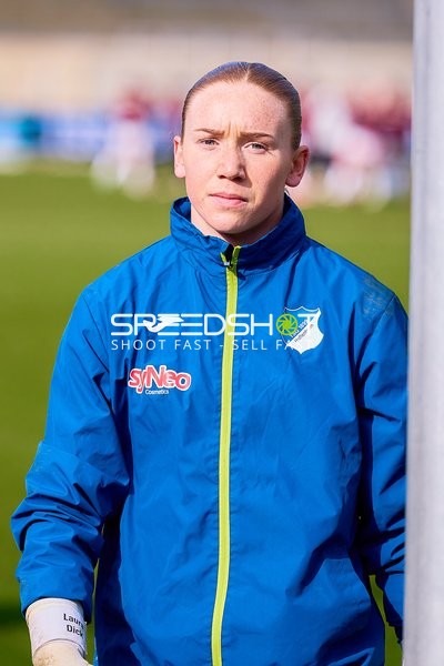 Spielerin im Gespräch