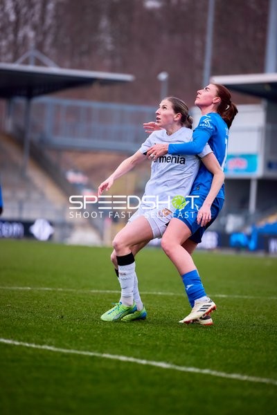 Zweikampf um den Ball