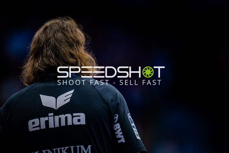 Ein Spieler während der Aufwärmphase