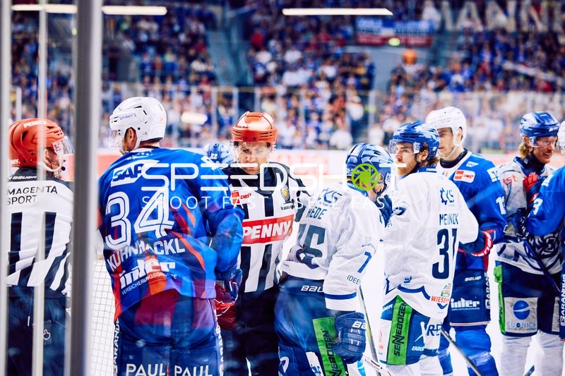 Adler Mannheim vs Straubing Tigers 14:00 Uhr