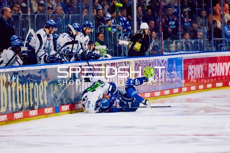 Adler Mannheim vs Straubing Tigers 14:00 Uhr