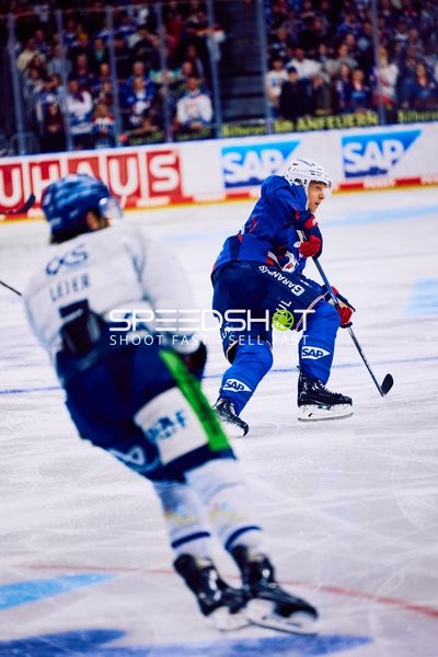 Adler Mannheim vs Straubing Tigers 14:00 Uhr
