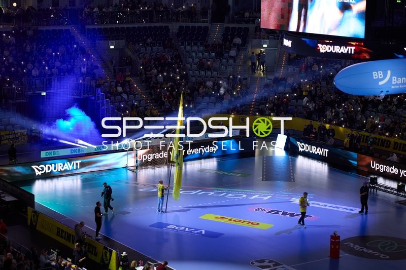 Einlaufzeremonie vor dem Spiel