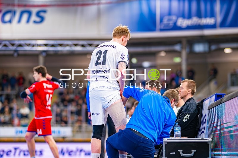 Spielerwechsel oder Verletzungsbehandlung