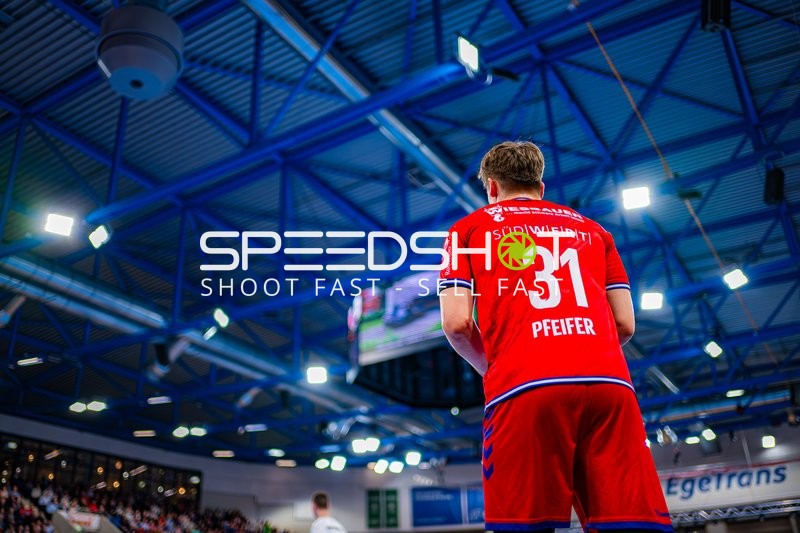 Spieler von SG BBM Bietigheim auf dem Spielfeld