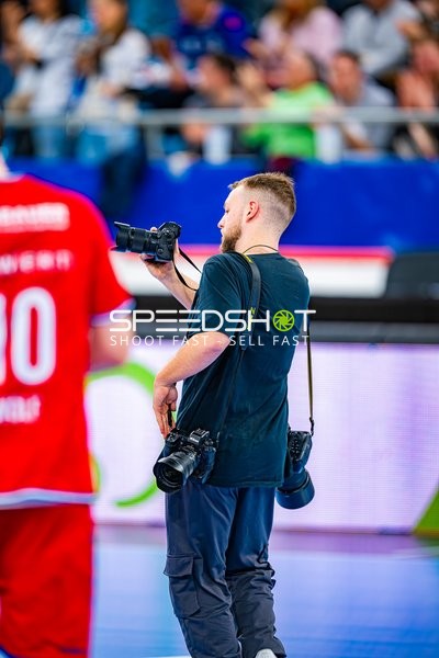 Fotograf im Einsatz während des Spiels