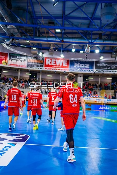 Spieler verlassen das Spielfeld