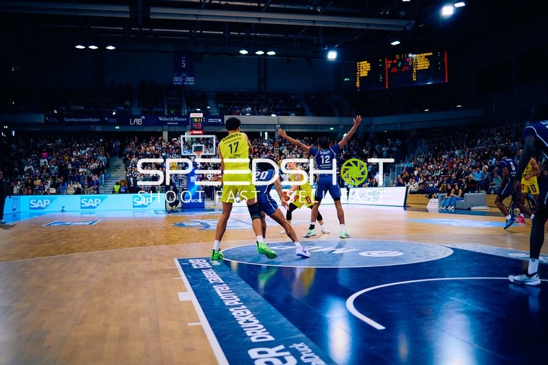 Verteidigung im ersten Viertel