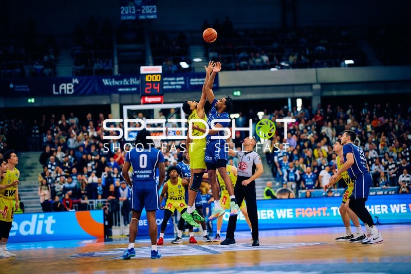 MLP Academic vs EWE Baskets Oldenburg - SNP DOME Heidelberg - 15:00 Uhr