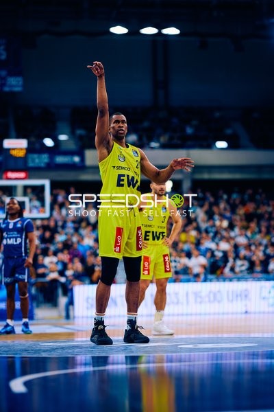 MLP Academic vs EWE Baskets Oldenburg - SNP DOME Heidelberg - 15:00 Uhr