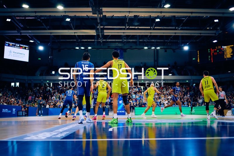 Verteidigung im 1. Viertel zwischen Heidelberg und Oldenburg