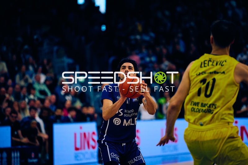 Ersek zielt auf den Korb