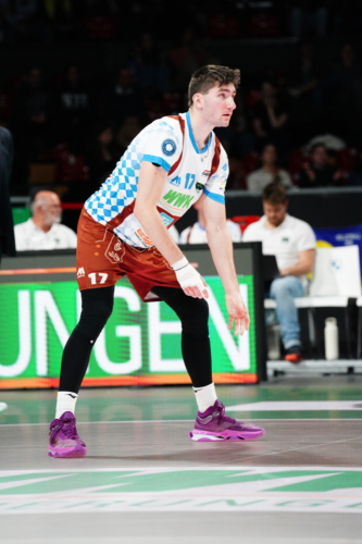 Jannes Wiesner (17; WWK Volleys Herrsching) in Aktion