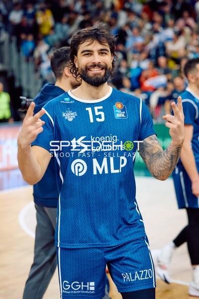 Marcel Keßen (15, MLP Academics Heidelberg) posiert