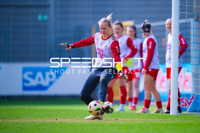 Fußball I Damen I Saison 2024-2025 I Google Pixel Frauen-Bundesliga I 17. Spieltag I TSG 1899 Hoffenheim - 1. FC Köln I 15.03.2025