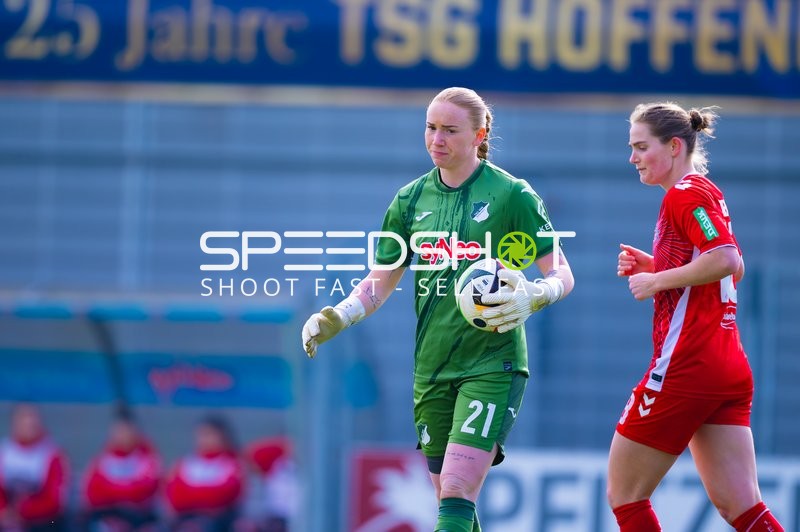 Fußball I Damen I Saison 2024-2025 I Google Pixel Frauen-Bundesliga I 17. Spieltag I TSG 1899 Hoffenheim - 1. FC Köln I 15.03.2025