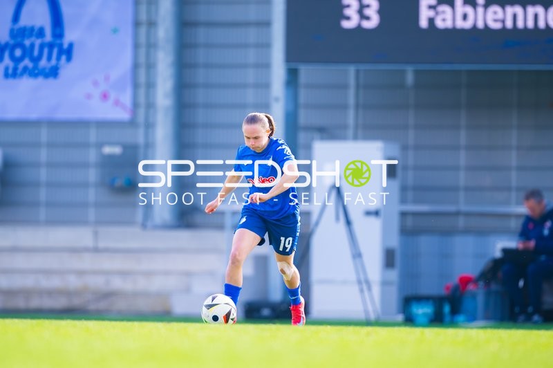 Fußball I Damen I Saison 2024-2025 I Google Pixel Frauen-Bundesliga I 17. Spieltag I TSG 1899 Hoffenheim - 1. FC Köln I 15.03.2025