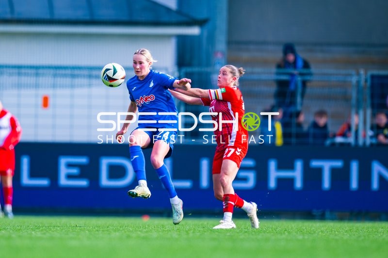 Zweikampf um den Ball