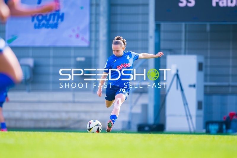 Fußball I Damen I Saison 2024-2025 I Google Pixel Frauen-Bundesliga I 17. Spieltag I TSG 1899 Hoffenheim - 1. FC Köln I 15.03.2025