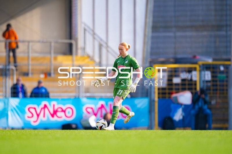 Fußball I Damen I Saison 2024-2025 I Google Pixel Frauen-Bundesliga I 17. Spieltag I TSG 1899 Hoffenheim - 1. FC Köln I 15.03.2025