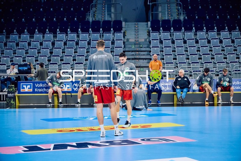 Spieler beim Aufwärmen