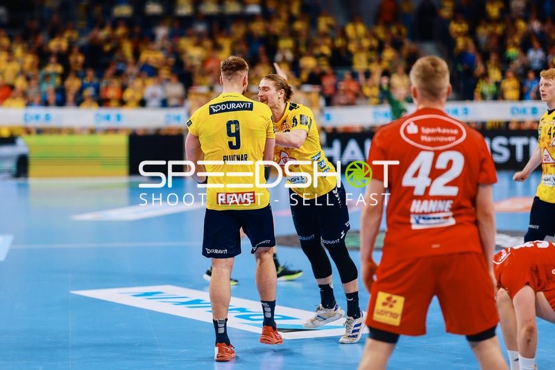 Abklatschen zwischen Spielern