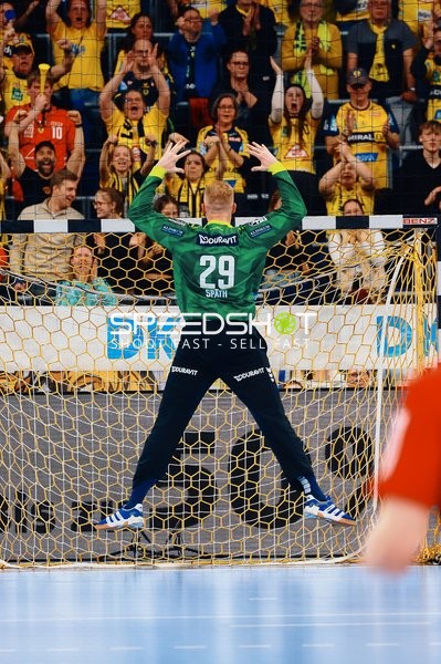 David Späth versucht Tor zu verhindern