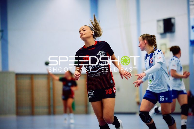 Dynamischer Wurf im Handballspiel