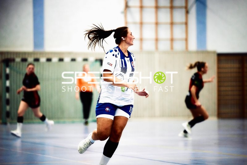 Spielerin von TV Edingen in Aktion