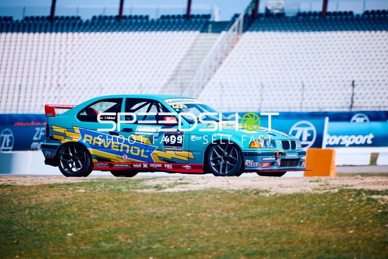 Carlos Fahrbach fährt im BMW 318i Cup