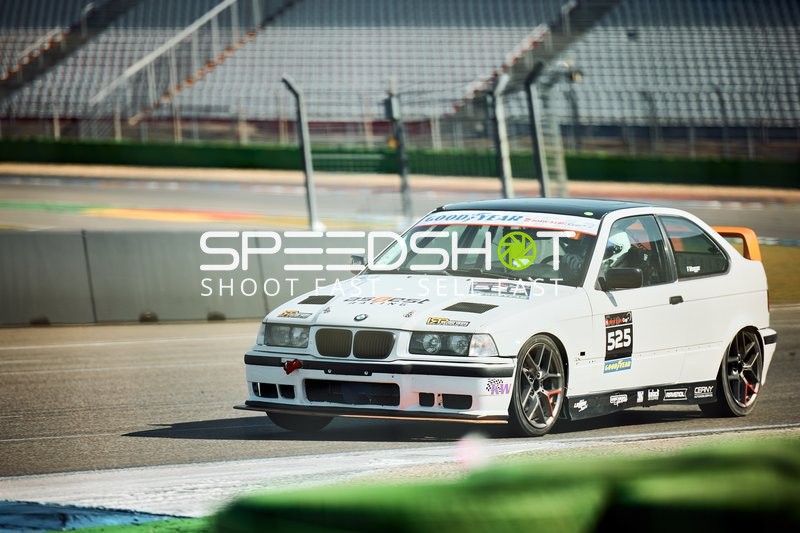 Farin Megger in Aktion bei den 318ti Cup Testfahrten