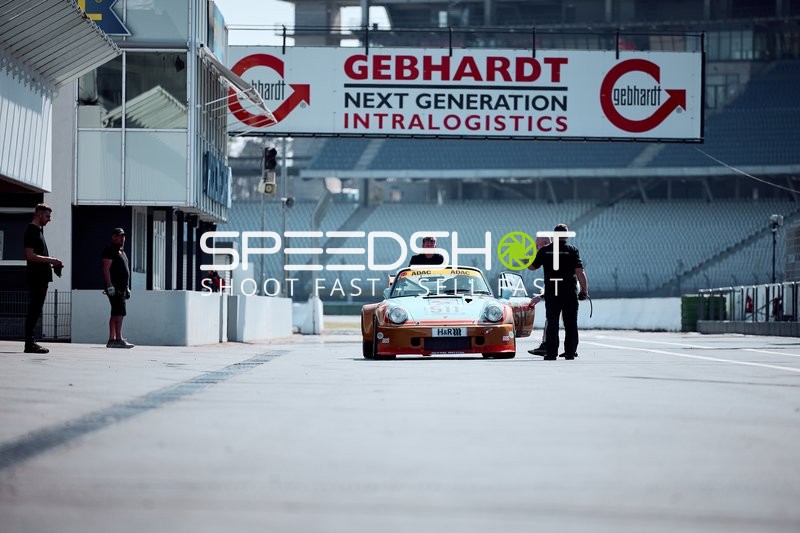 Jan Horwath in der Boxengasse