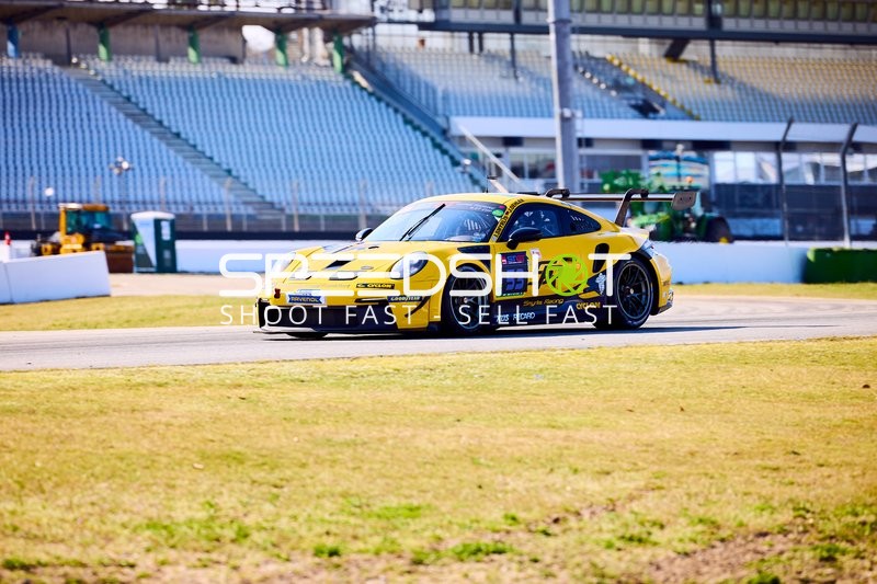 Hans van Spronsen fährt auf dem Hockenheimring