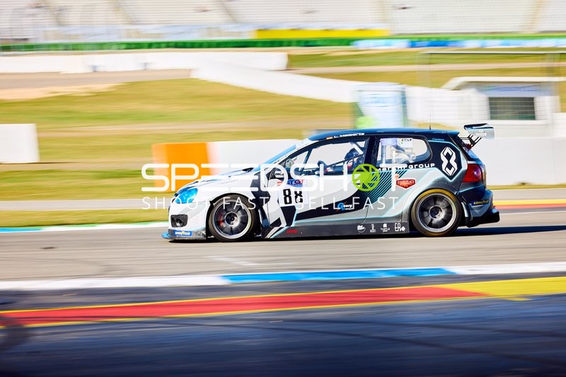 Alfred Winkler in Aktion bei 318ti Cup