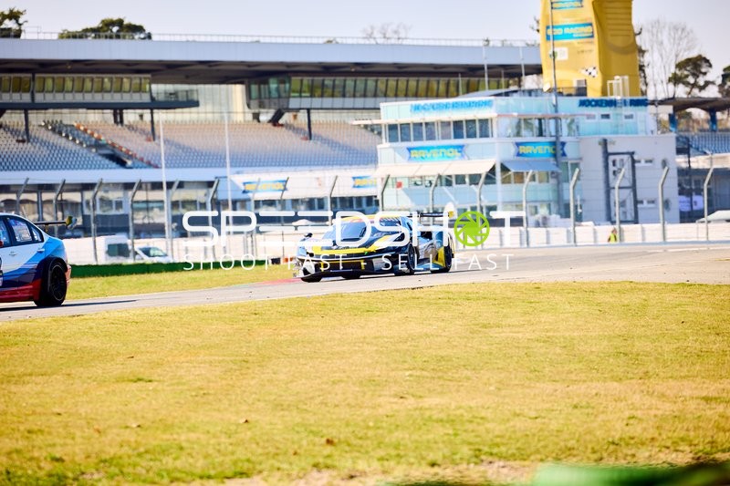 Rennfahrt auf dem Hockenheimring