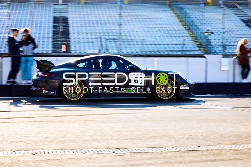 Jan Horwath fährt während der PCHC Session