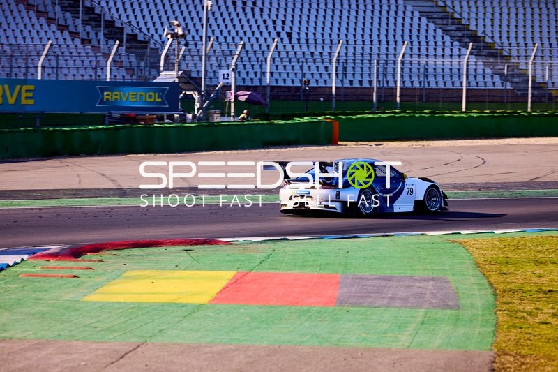 Udo Schwarz fährt beim PCHC über den Hockenheimring
