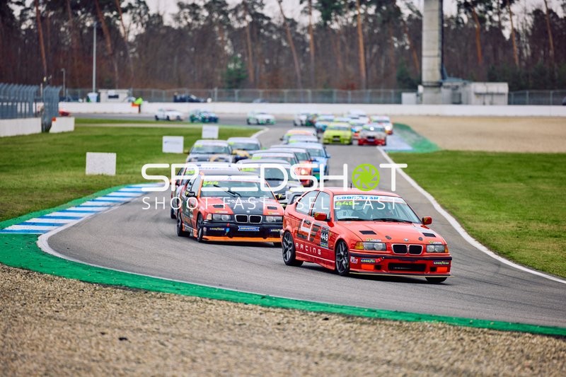 Spannendes BMW 318i Cup Rennen im Hockenheim