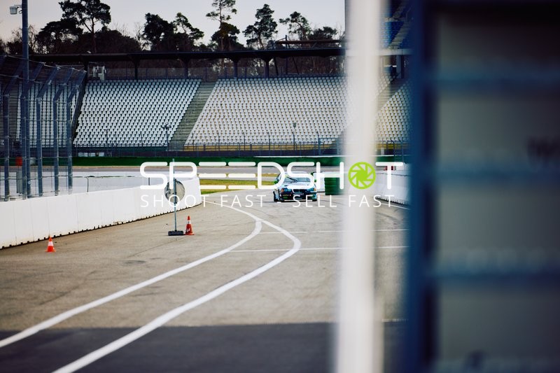 Auto in der Pitlane am Hockenheimring