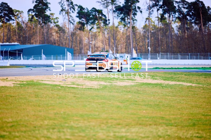 Maximilian Kochendörfer auf der Rennstrecke