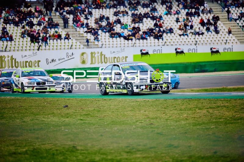 Spannendes Rennen bei den DMV Goodyear Racing Days