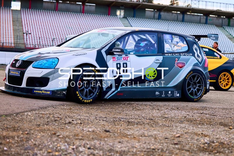 Bereit für den Start: Rennauto am Hockenheimring