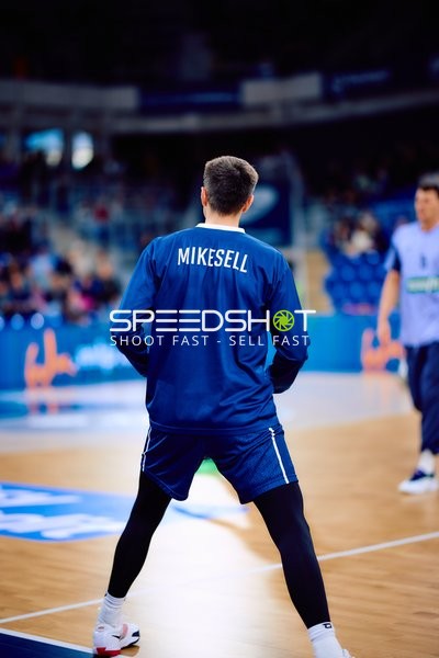 Spieler beim Aufwärmen