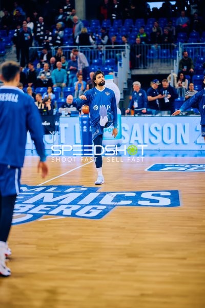 Aufwärmphase im SNP Dome