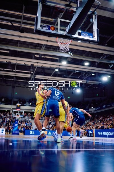 Dribbling im SNP Dome