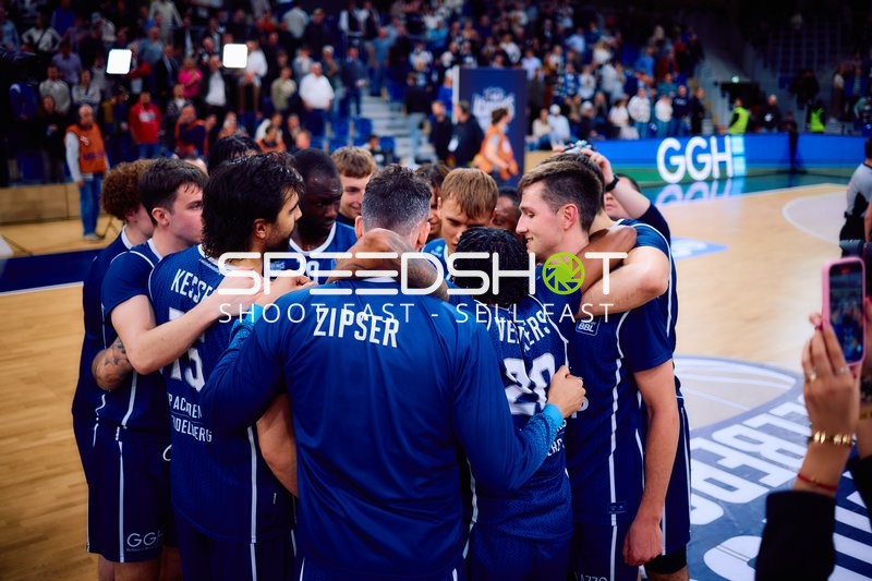 Teamhuddle der MLP Academics Heidelberg