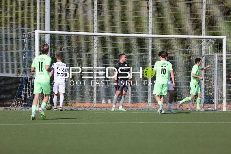 Spieler im Torbereich in der 2. Halbzeit