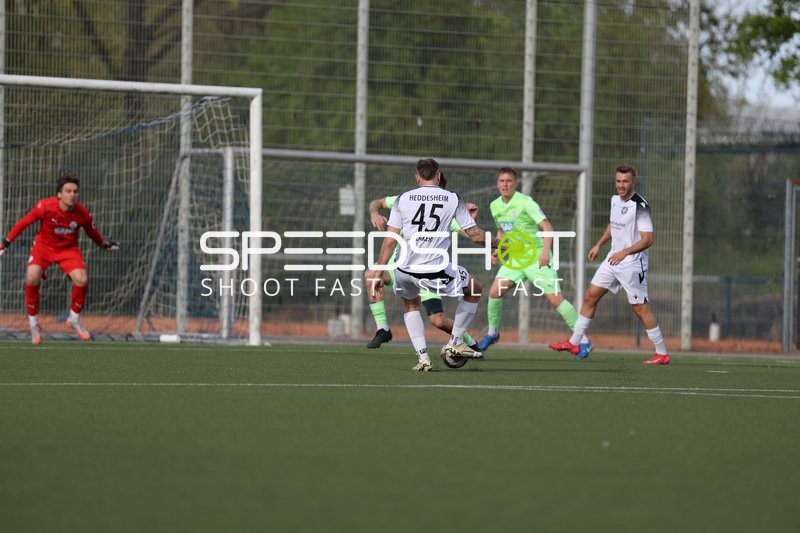 Spieler mit Ballkontrolle in der 2. Halbzeit